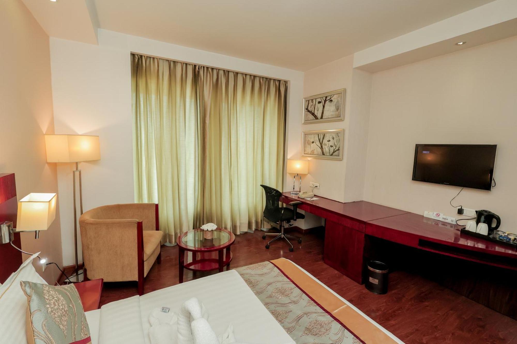 Bravura Gold Resort Мератх Экстерьер фото
