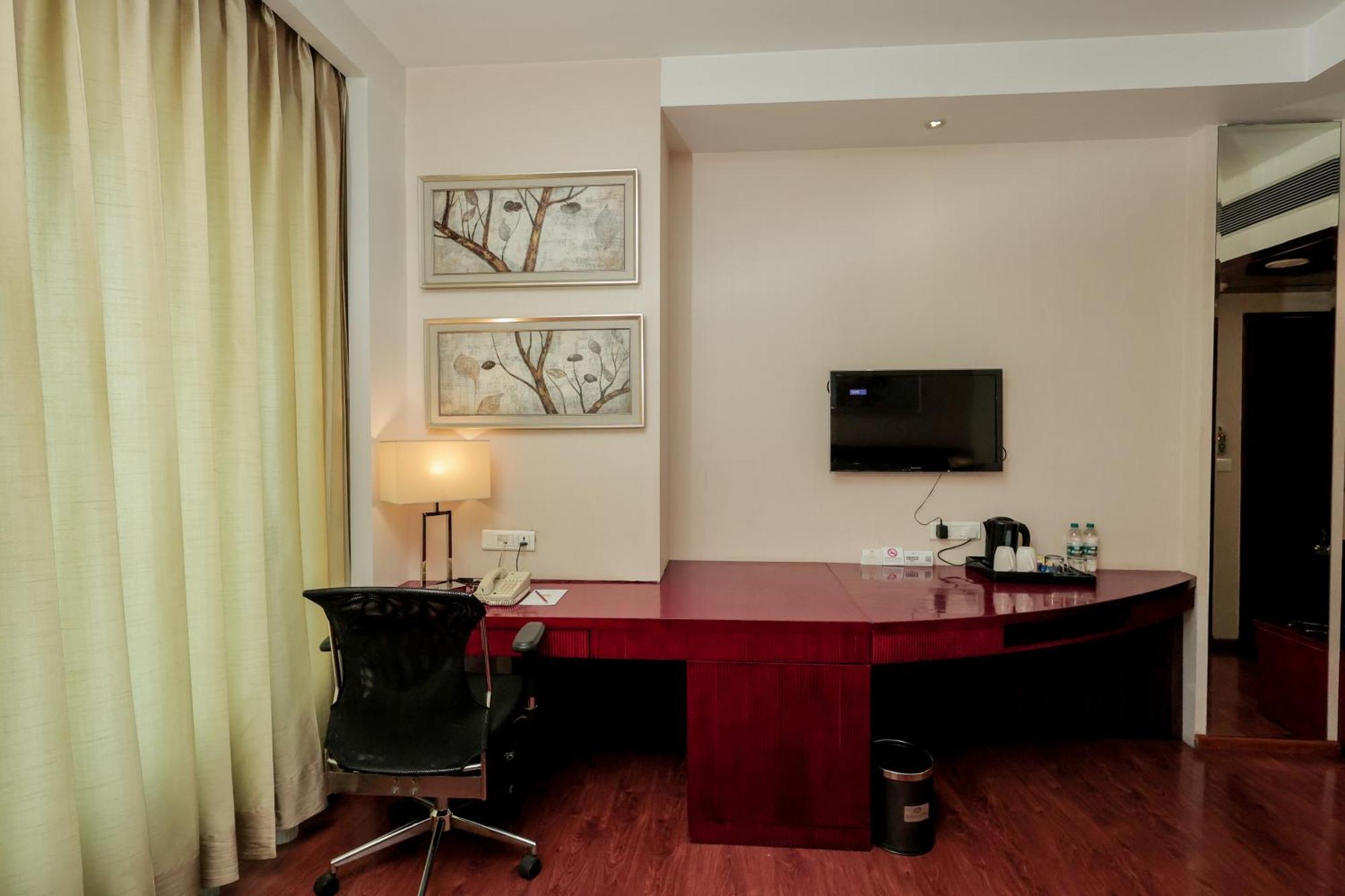 Bravura Gold Resort Мератх Экстерьер фото